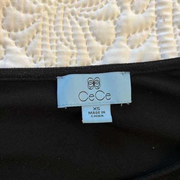 Cece quarter sheer sleeve detailed top - Picture 2 of 3